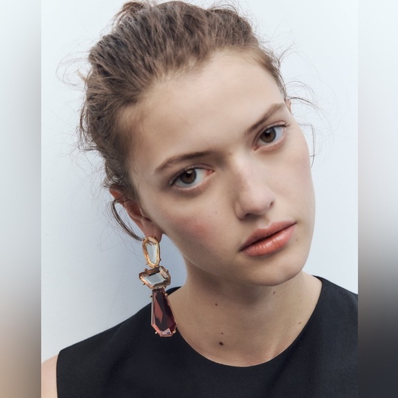 NWT. Zara Large Metal Earrings with Resin Appliqué. - Picture 4 of 8
